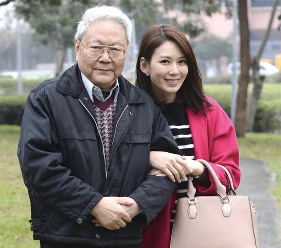 陸廣浩(左)曾演過Melody的父親。圖／摘自臉書