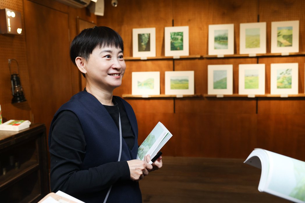 米力巨型畫展「緩慢是風景的名字」，並發表同名新書。記者吳致碩／攝影