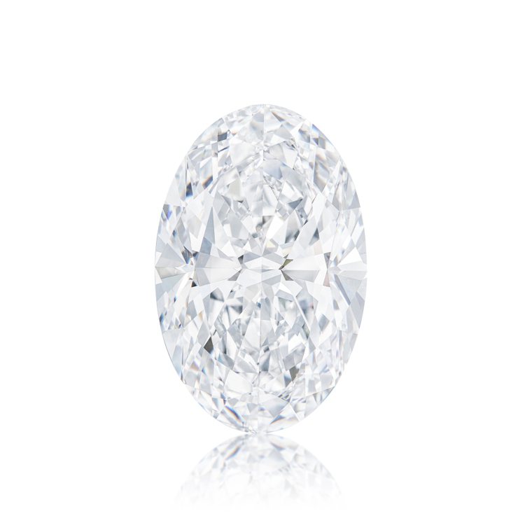 「福運之星」 55.55克拉橢圓形D色完美無瑕Type IIa鑽石，估價約3,800萬港元。圖／蘇富比提供