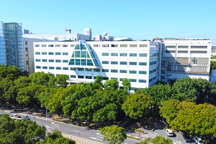 新竹科學園區門戶第一排、台灣硬碟大廠力森諾科廠房預計5月9日標售，已有十多家半導體、IC設計、電子零組件大廠探詢、評估中。第一太平戴維斯提供