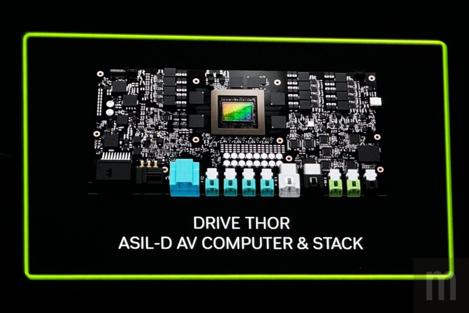 ▲換上全新「Blackwell」GPU設計，藉此提供更高智慧車輛運算能力的新版DRIVE Thor