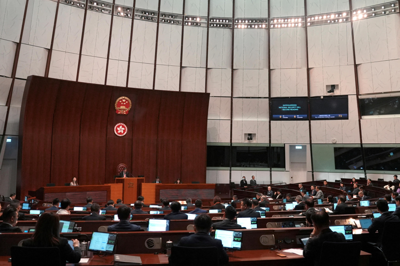 香港立法會19日加開會議，外界關注，會否今日就完成基本法23條立法程序。（路透）