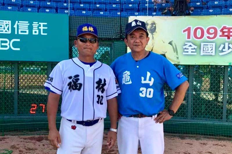 福林國小總教練章子健(左)、龜山國小總教練李政達(右)。 章子健／提供