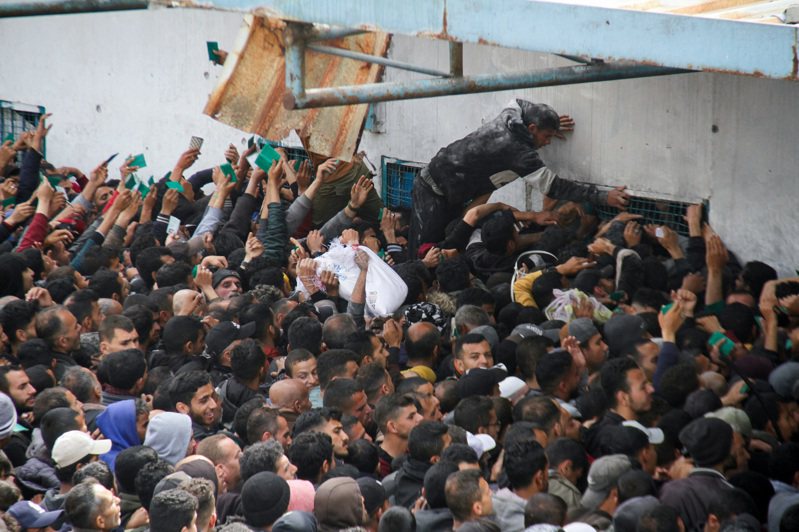 联合国官员表示，以色列限制人道救援物资进入加萨，恐构成战争罪。路透(photo:UDN)