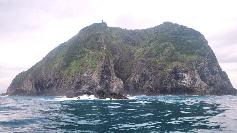 有「台灣龍珠」美稱的基隆嶼，今年將在4月1日開放登島旅遊，每天限1200人總量管制。記者游明煌／攝影