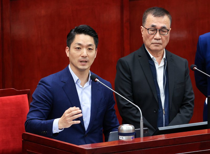 台北市長蔣萬安（左）與副市長李四川（右）。記者余承翰／攝影