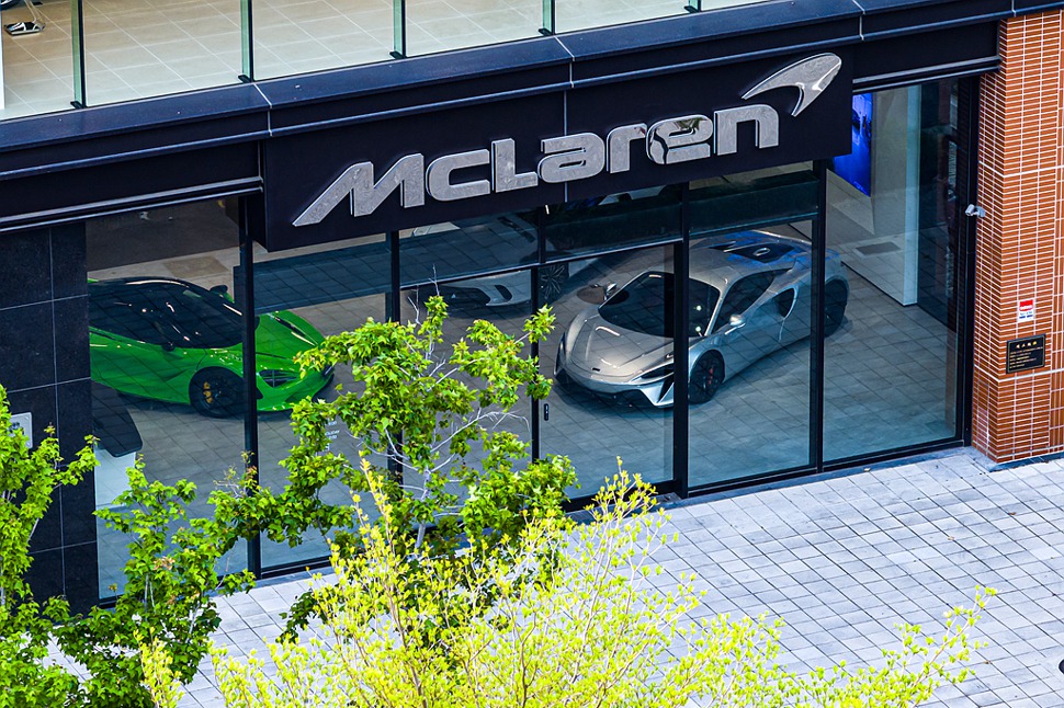 進駐中台灣！McLaren總代理永三汽車台中旗艦展示中心正式落成