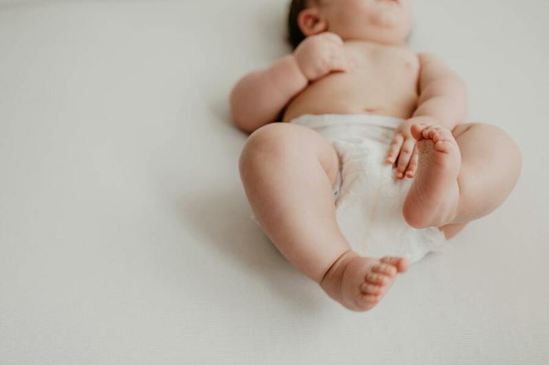 受到高齡社會、少子化影響，王子控股決定從嬰兒尿布轉為生產成人紙尿布。（Photo by under Emma Bauso on Pexels C.C License）