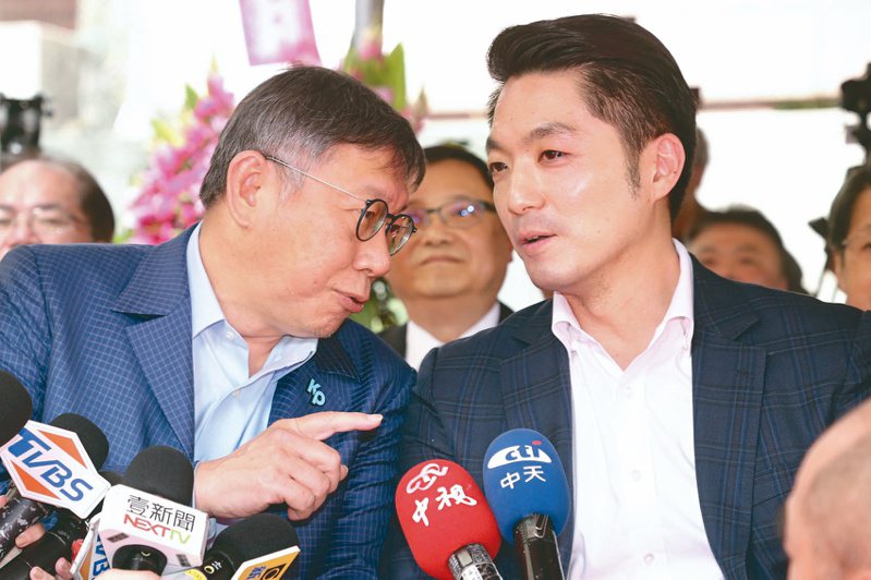 台智光引起台北市前市長柯文哲（左）與現任市長蔣萬安戰火。本報資料照片