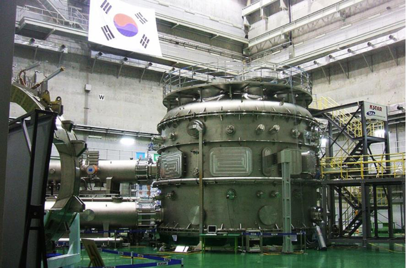 南韓宣布，在一次核融合實驗中達到太陽核心溫度七倍的攝氏1億度，維持時間達48秒，創下世界紀錄。 （網路照片）
