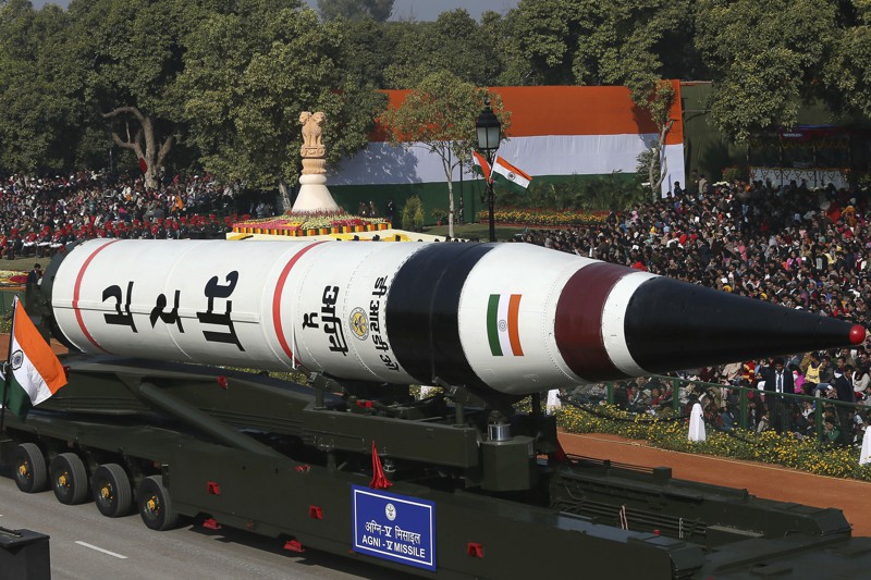 可搭載核彈頭的印度「烈火-5」型洲際彈道飛彈在印度國慶日亮相，這次試射的玄機藏在飛彈鼻錐體裡面。美聯社