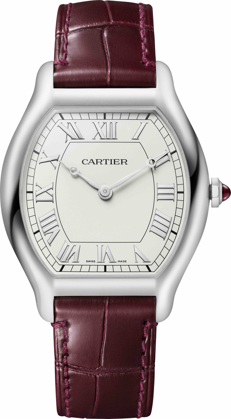 Cartier Prive系列Tortue時分顯示腕表鉑金款，搭載卡地亞430 MC型工作坊精製手上鍊機芯，限量編號發售200枚。圖／卡地亞提供