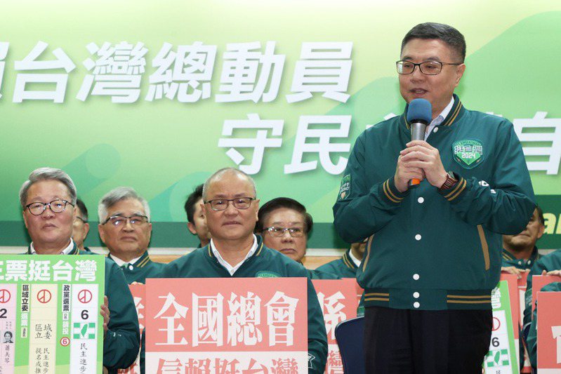 民進黨前主席卓榮泰（右）傳將出任閣揆。圖／聯合報系資料照片