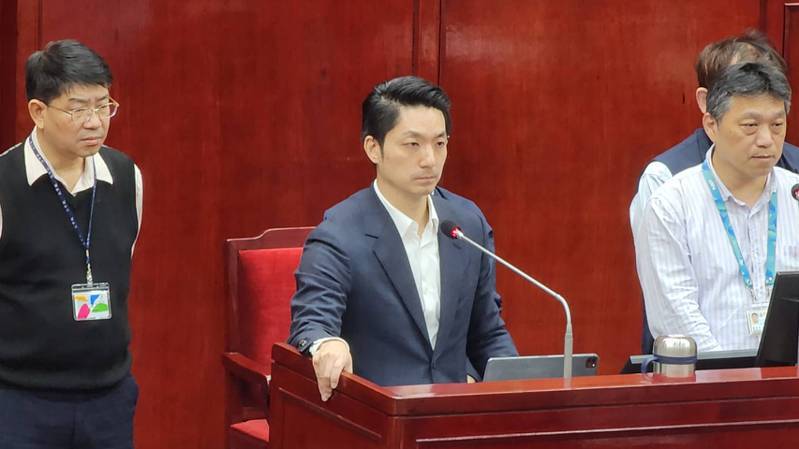 台北市長蔣萬安下午赴議會做施政報告並答詢。記者楊正海／攝影