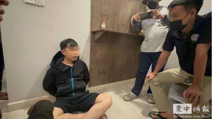 31歲林姓台灣男子（左）涉嫌在柬埔寨槍殺劉姓台灣男子，10日被捕。圖／翻攝柬中時報臉書