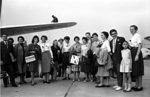 1960年4月12日，維也納合唱團自東京飛抵台北。圖／聯合報系資料照片