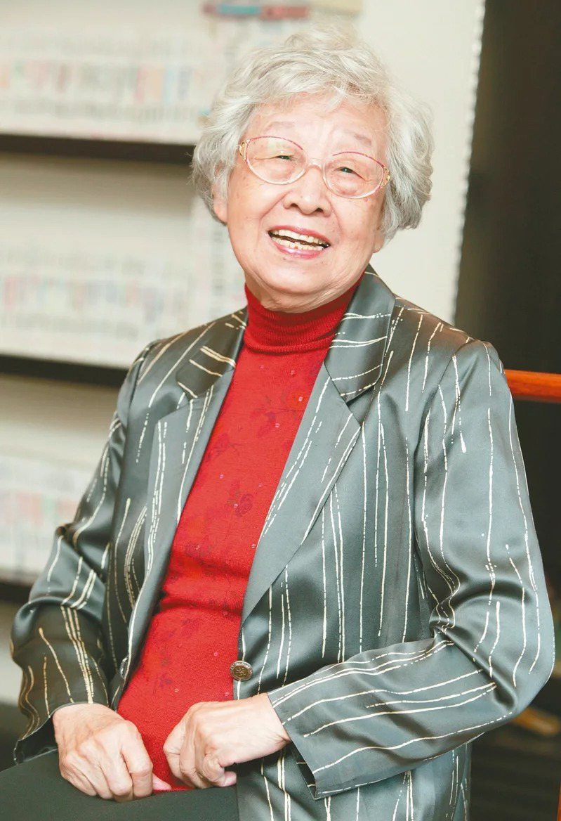 文學家齊邦媛3月28日辭世，享嵩壽101歲，圖攝於2005年10月。 圖／本報資...