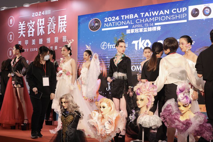 美容展第二天，「THBA TAIWAN CUP 國家冠軍盃錦標賽」正式登場。記者王聰賢／攝影