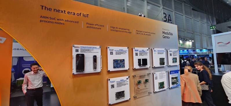 磐旭智能近期在德國紐倫堡舉辦的嵌入式電子與工業電腦展中，發表了最新一代人工智慧物聯網解決方案。磐儀／提供
