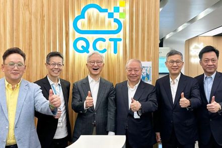 三星電子共同執行長慶桂顯（左三）親訪雲達科技總部。 QCT／提供