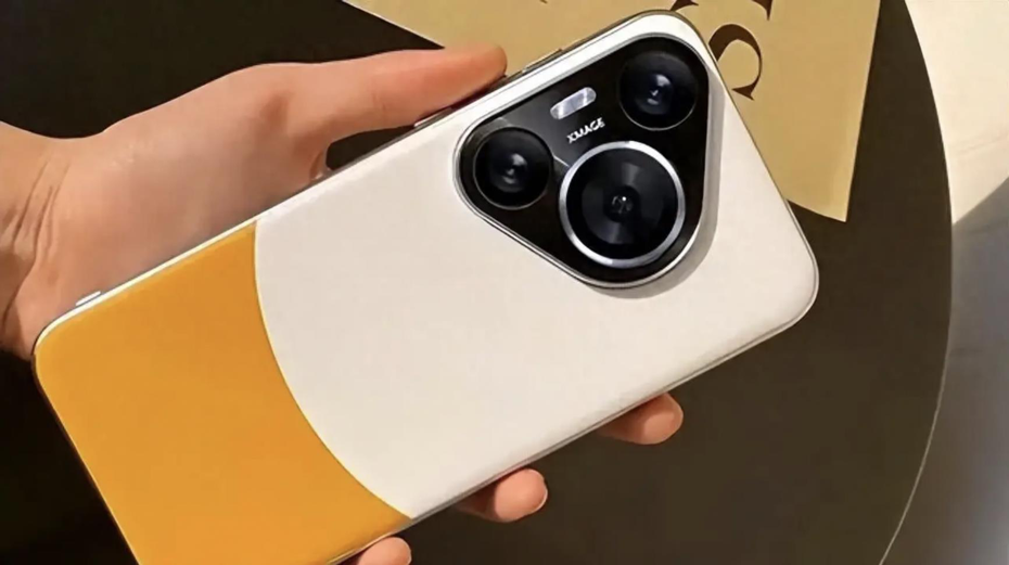 華為新手機Pura 70系列會採用三角形相機島，並將「突襲發售」。（圖／取自搜狐網）