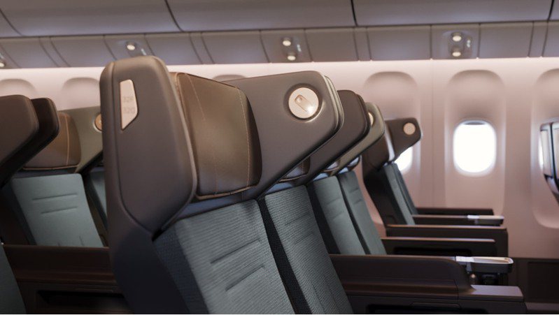 國泰航空將於今年翻新旗下的波音777-300ER型號客機，並提供全新的特選經濟客艙。圖/國泰航空提供