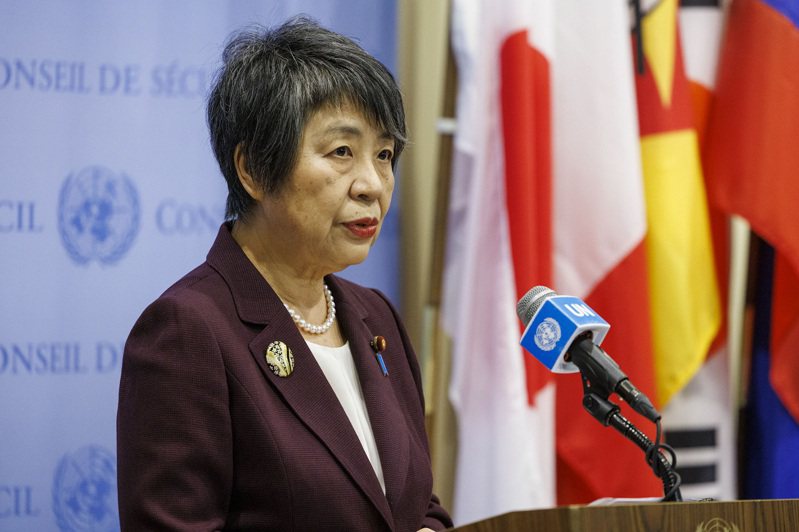 日本外務大臣上川陽子3月在紐約聯合國總部向媒體發言。歐新社