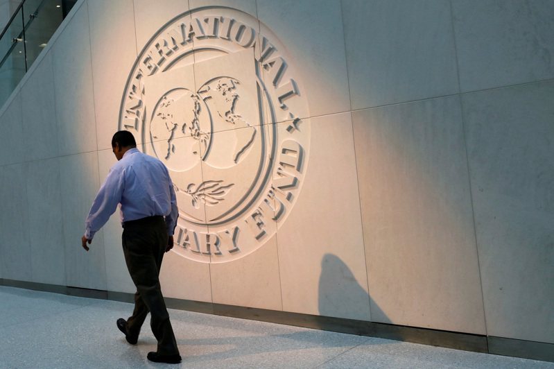 圖為國際貨幣基金華盛頓總部。 (路透)