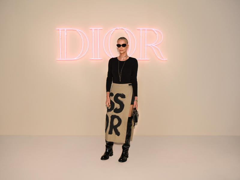 Dior品牌大使莎莉赛隆出席Dior 2024秋季女装大秀。图／Dior提供