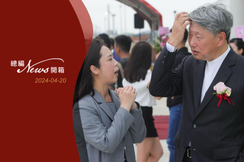 準經濟部長郭智輝（右）日前表示，針對台灣是否缺電、需要多少電才能符合各產業的需求，將綜合各方意見，上任後希望會有一套完整的報告來說明。記者黃仲裕／攝影