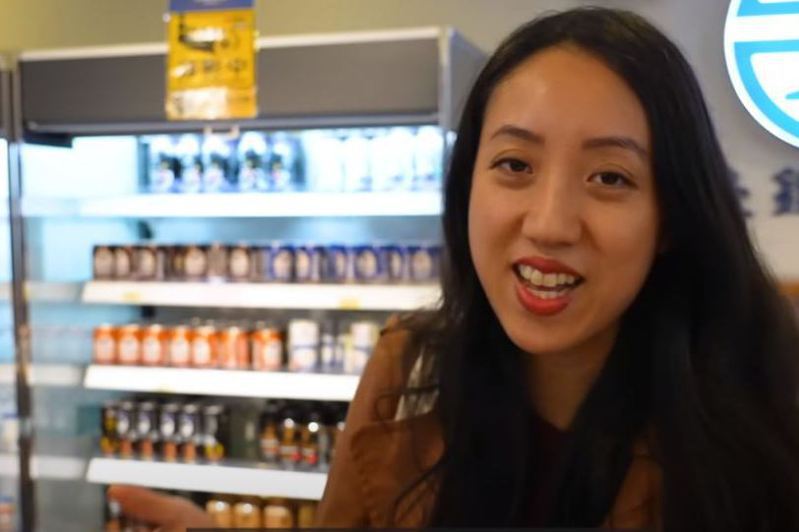 美籍台裔獨立記者魏貝珊。圖／翻攝自《台灣的味道：台灣料理背後的身分認同變遷》影片