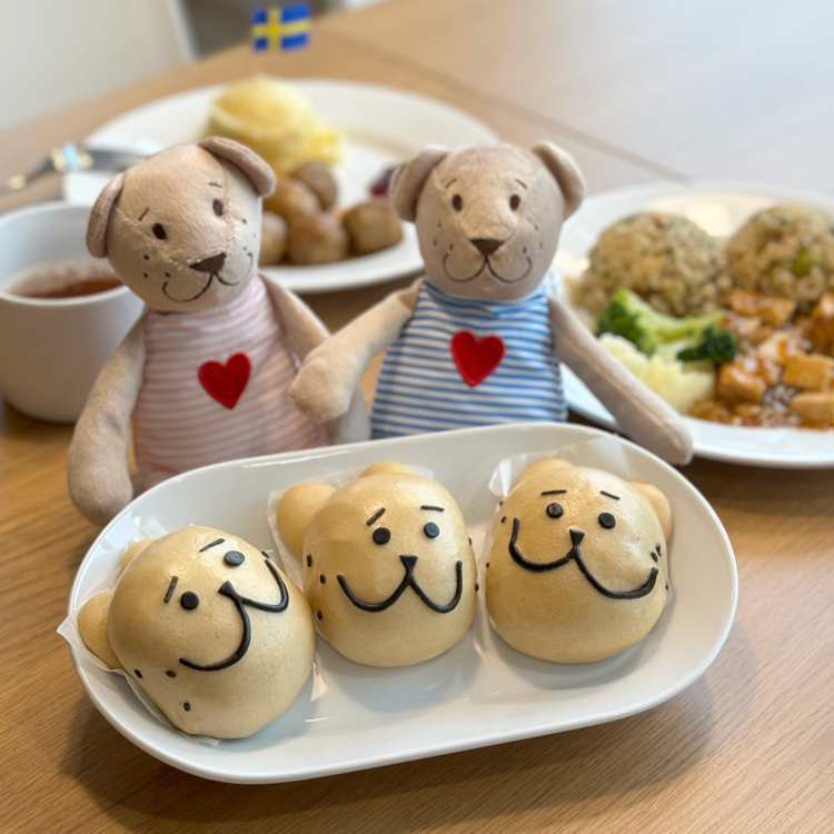IKEA大台北周年慶開跑，芋頭餡「熊寶包」限定登場。圖／IKEA提供