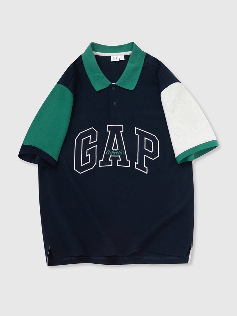 Gap男装Logo印花短袖POLO衫，1,299元。图／Gap提供