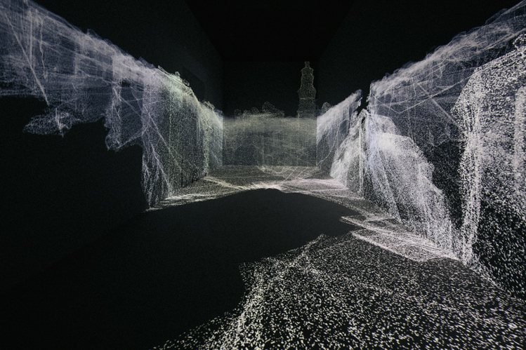 阿根廷視覺藝術家Andrés Reisinger 傾心打造的「夢境空間」。圖／Golden Goose提供