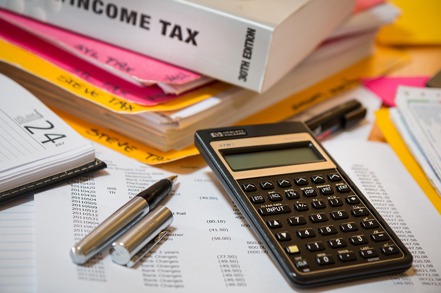 5月報稅季到，今年有哪些節稅小撇步？ 圖／pixabay