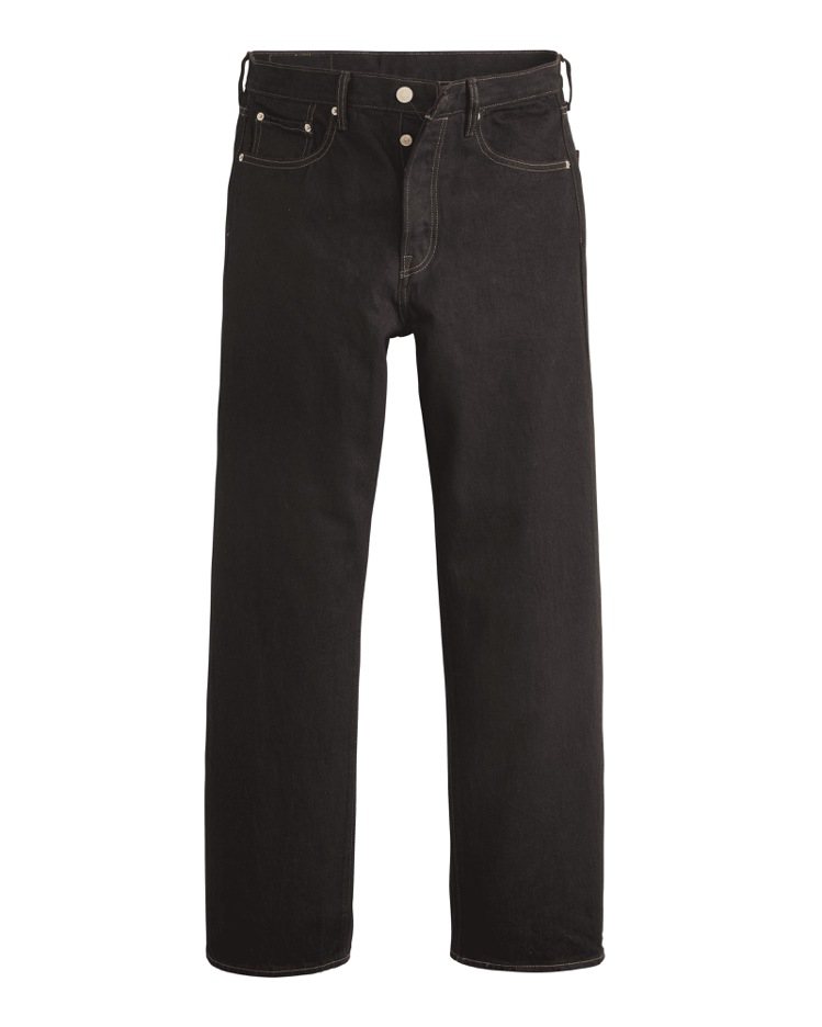 Levi’s®與Stüssy聯名系列墨黑原色丹寧褲，4,900元。圖／Levi’s®提供