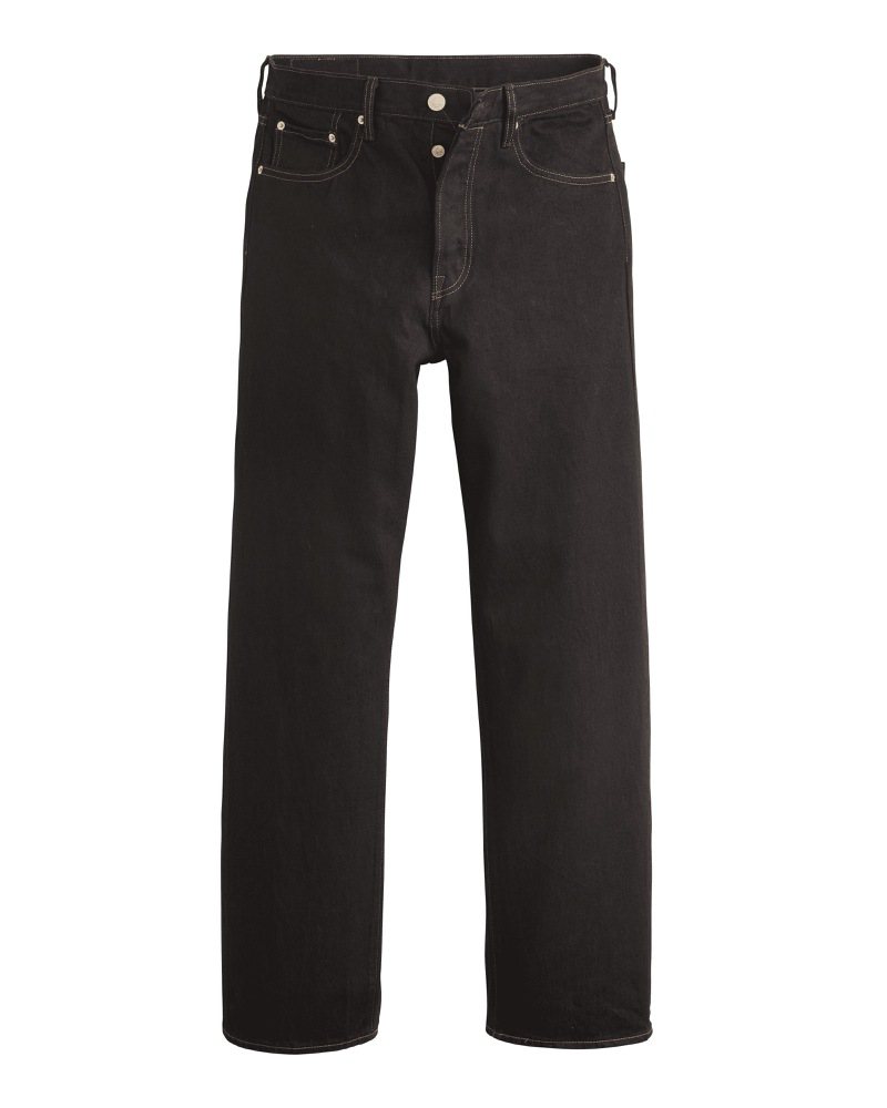 Levi’s®与Stüssy联名系列墨黑原色丹宁裤，4,900元。图／Levi’s®提供