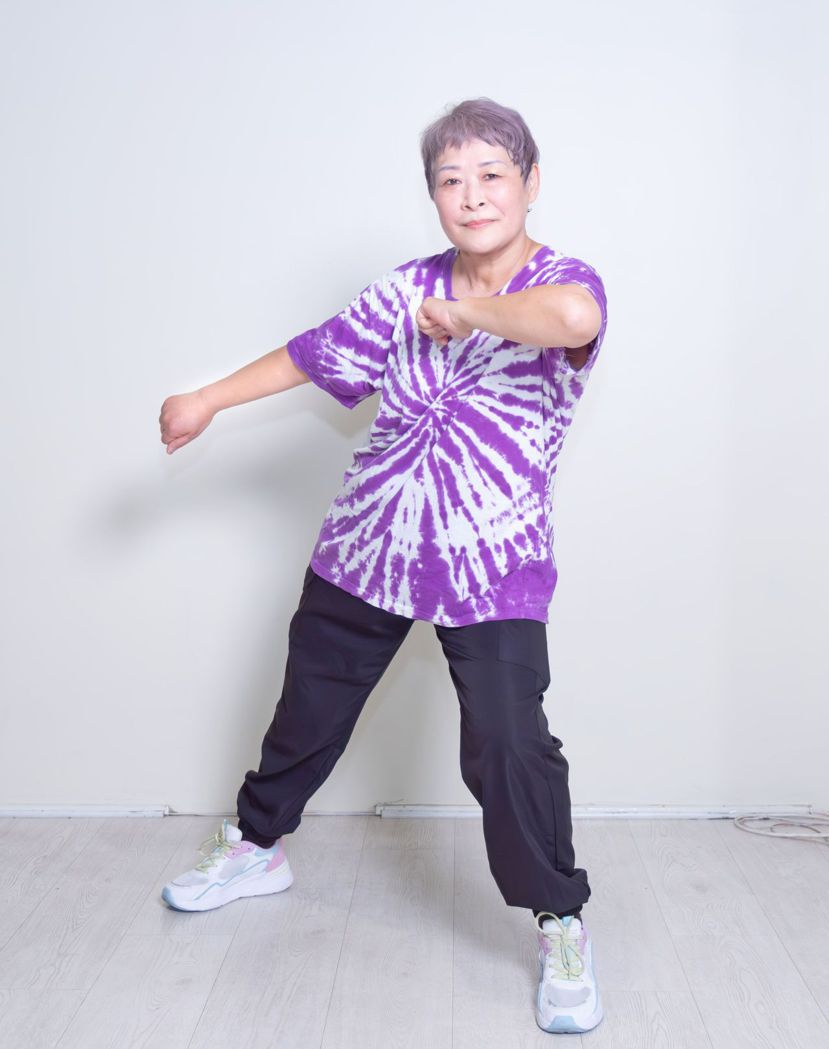 學員劉玲圭表示因為上了熟齡街舞課，為她的生活增色。 圖／李清宇攝影