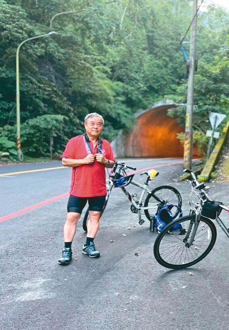 劉有漢是單車運動愛好者。記者胡蓬生／攝影