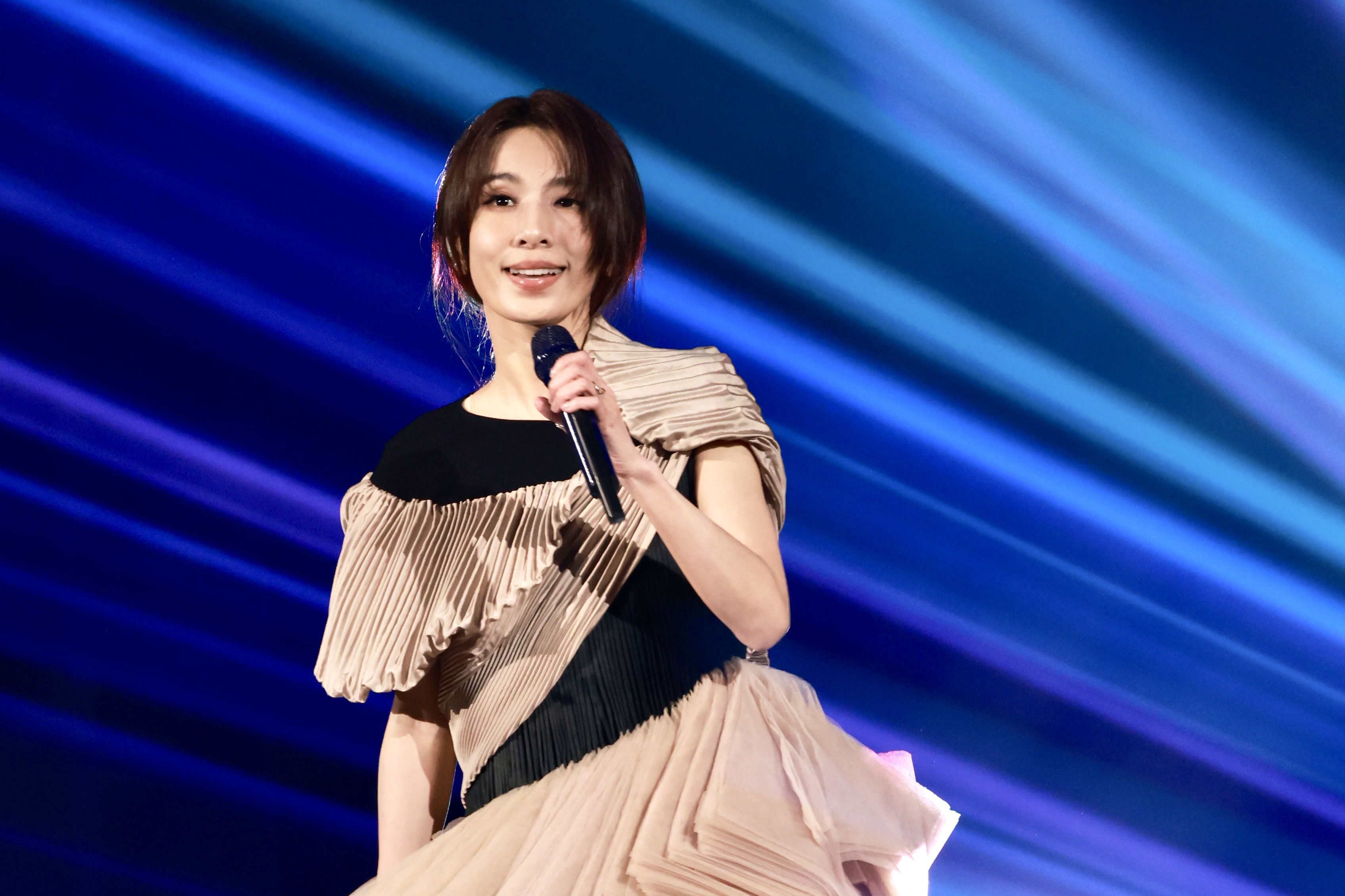 La représentation de Tian Fuzhen sur le continent a été annulée et sa mère n’a pas supporté de s’exprimer | Boo Xingwen Entertainment News |