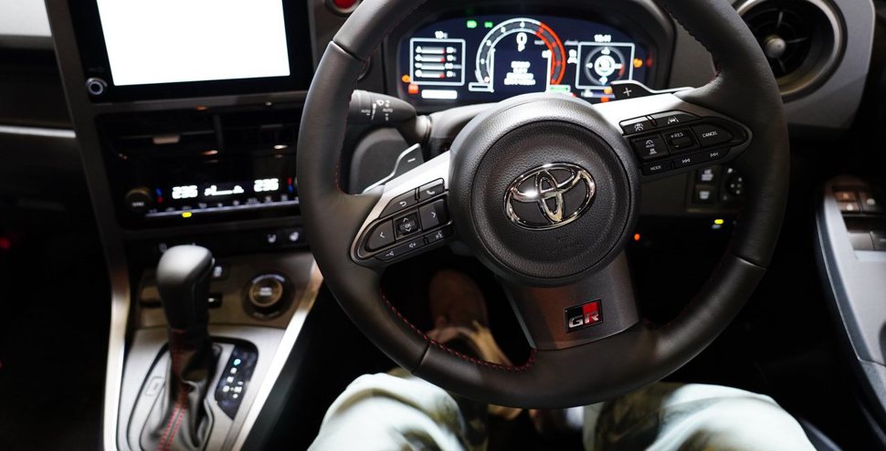 Toyota大型房車未來希望！Crown Sedan氫燃料車現身日本富士24小時耐力賽