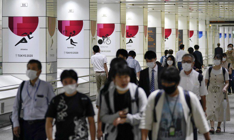 日本境內2019冠狀病毒疾病（COVID-19）疫情難平息，東京都今天新增近400例，呈現持續增加的情況。(歐新社)