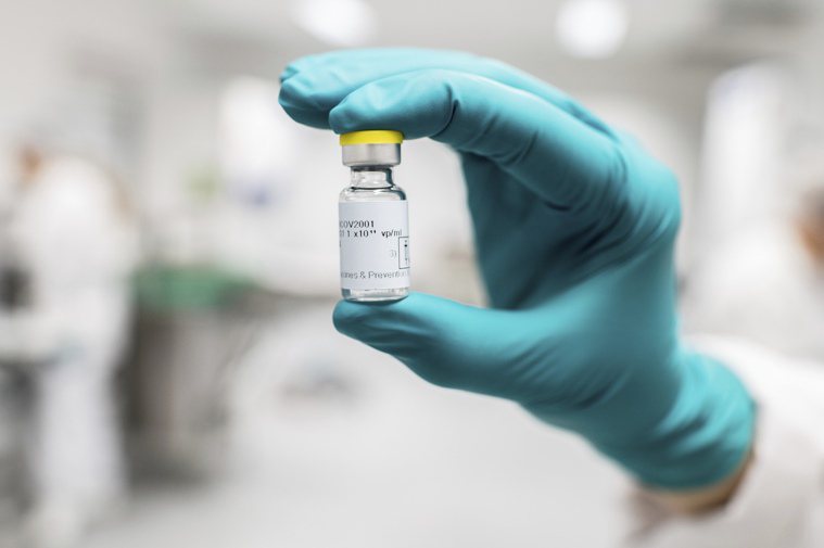 CDC批准的新上市嬌生疫苗，日內就可接種。(美聯社)