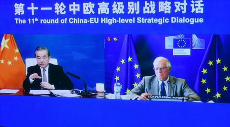 王毅28日以視頻方式，同歐盟外交與安全政策高級代表博雷利主持中歐高級別戰略對話。（取材自看看新聞）