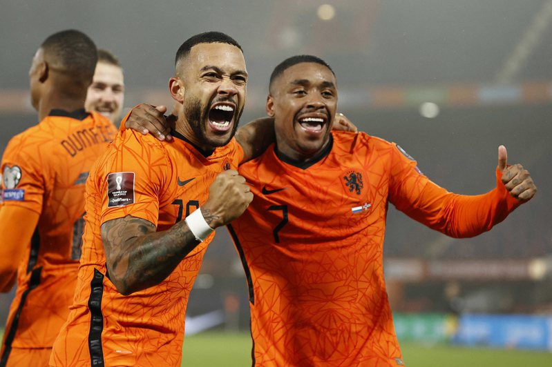荷蘭在世足杯歐洲區資格賽出線，打進會內賽。 歐新社