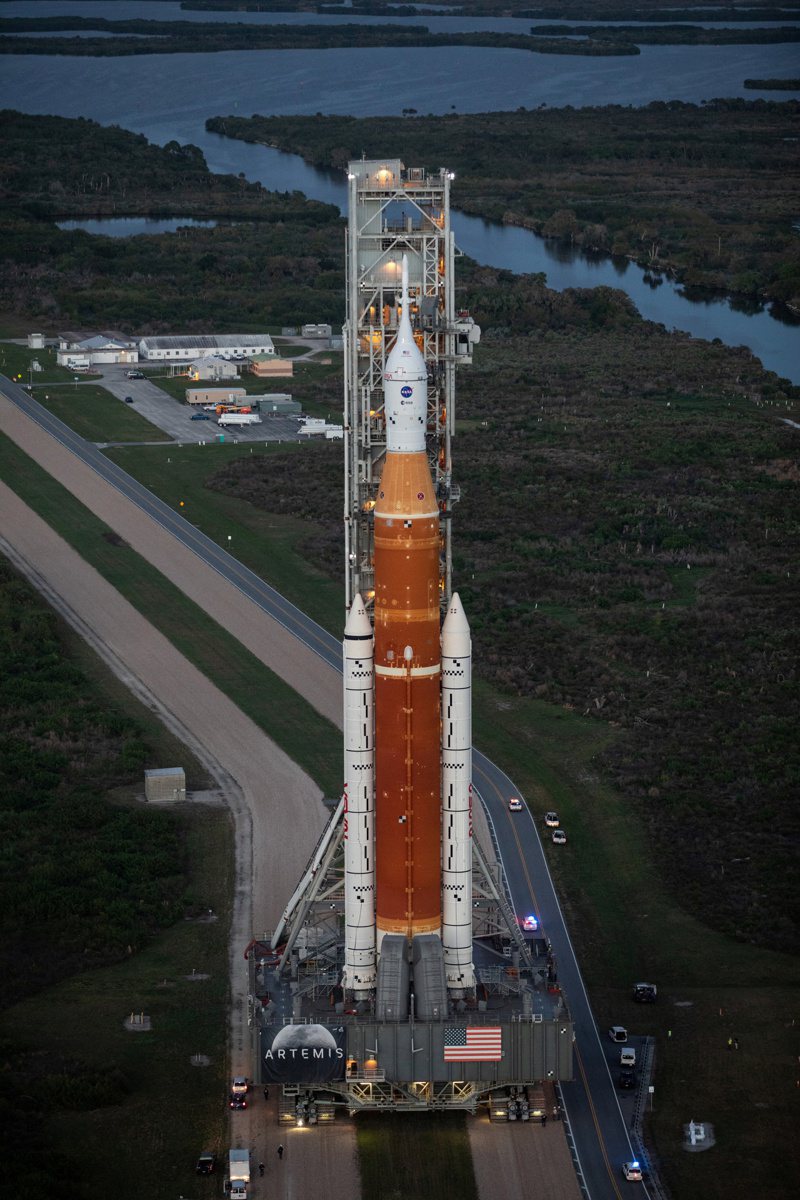 NASA计画重返月球，强大的新型火箭已经推上佛州卡拉维尔角的发射架。(路透)(photo:UDN)