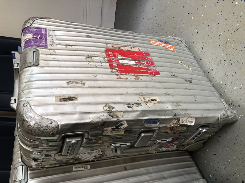 陪着郑宇斌飞行八百多趟的行李箱。（郑宇斌提供）正(photo:UDN)