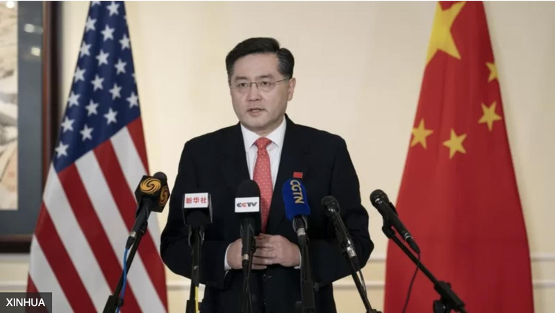 中國駐美大使秦剛強調，美國對公安部旗下機構的制裁，嚴重影響與限制中國禁毒工作能力，呼籲美方解除。（新華社）
