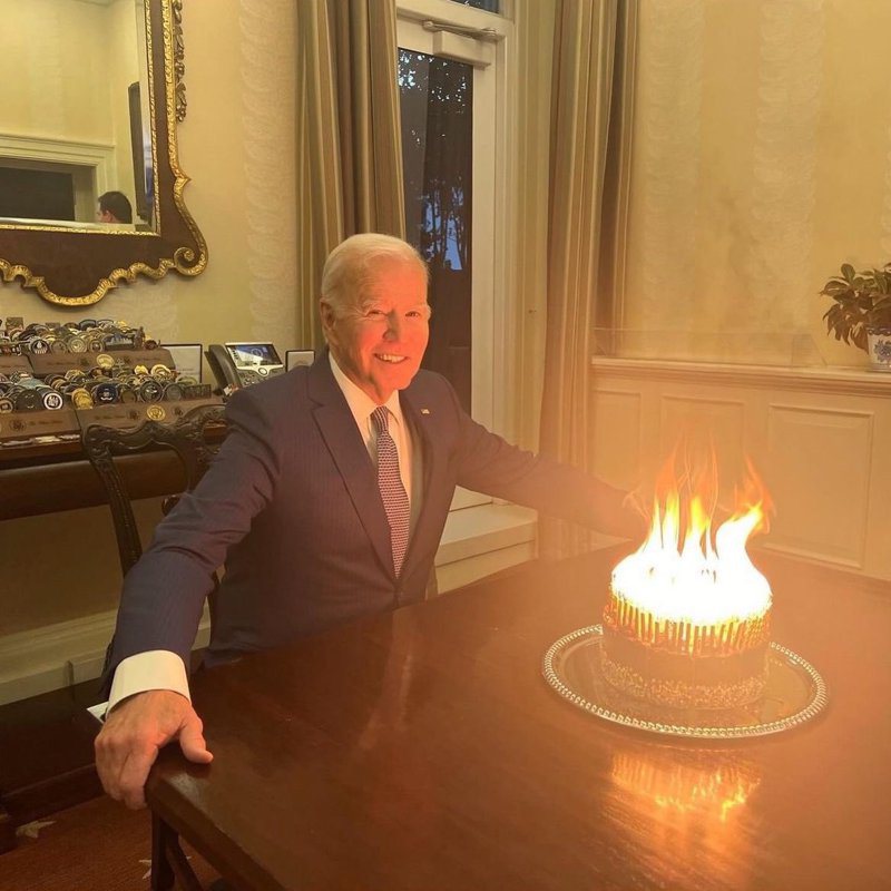 拜登20晚慶祝81歲生日。(截取自拜登Instagram)
