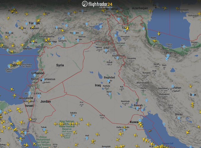 根據實時飛行追蹤工具Flightradar24，以色列和黎巴嫩重啟領空，從以色列首都特拉維夫起飛的商務客機已經恢復。（取自X）
